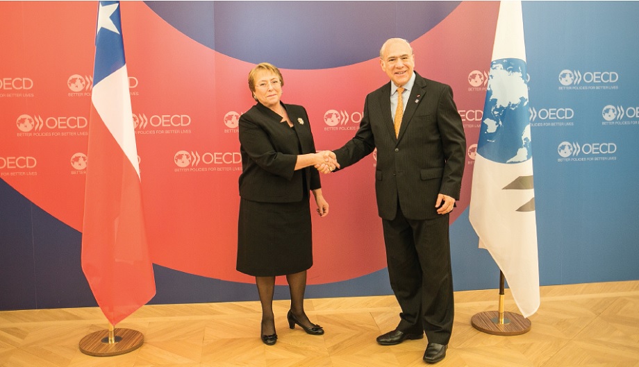 President Michelle Bachelet of Chile and OECD Secretary-General Angel Gurría